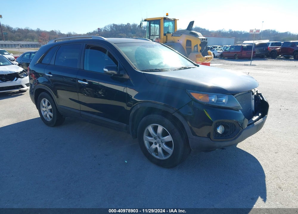 2013 KIA SORENTO LX VIN: 5XYKT3A6XDG363488
