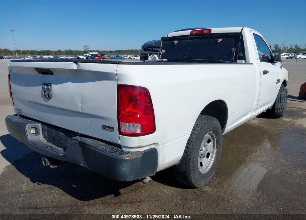 2017 RAM 1500 TRADESMAN 4X2 8' BOX VIN: 3C6JR6DG3HG654719