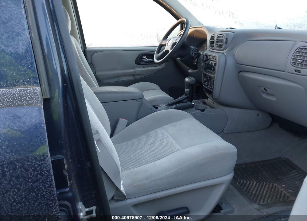 2007 CHEVROLET TRAILBLAZER LS VIN: 1GNDT13S472288817