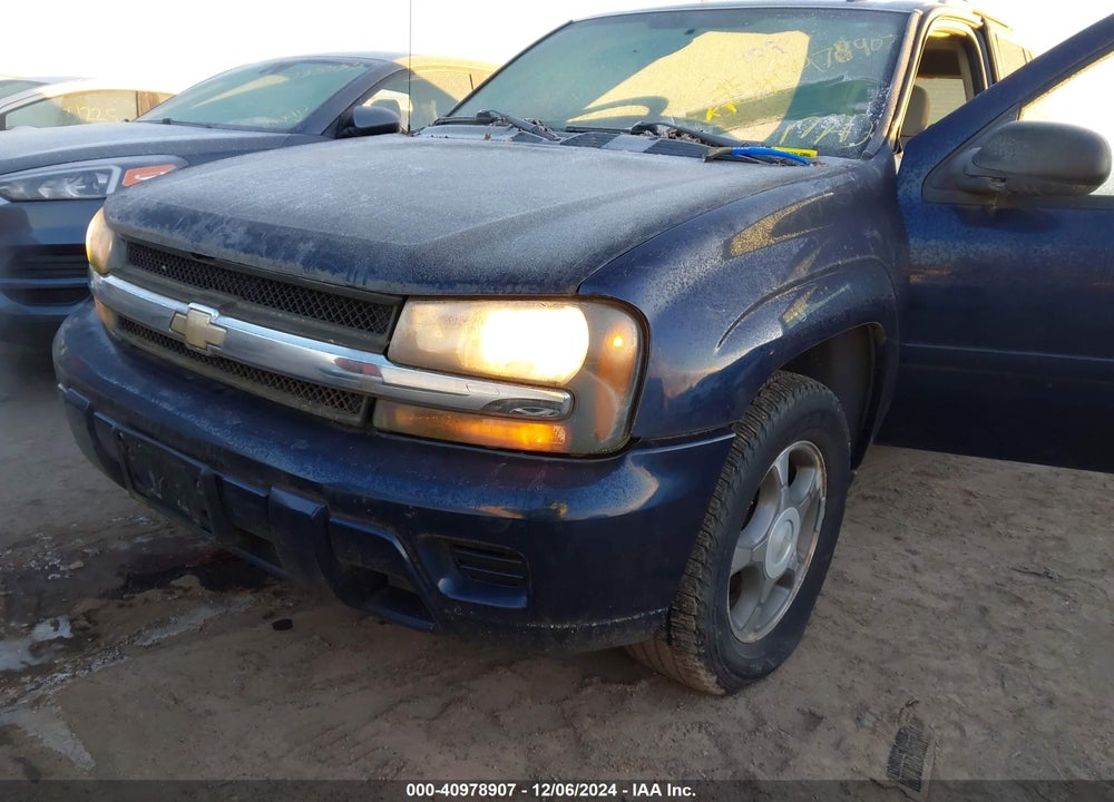 2007 CHEVROLET TRAILBLAZER LS VIN: 1GNDT13S472288817
