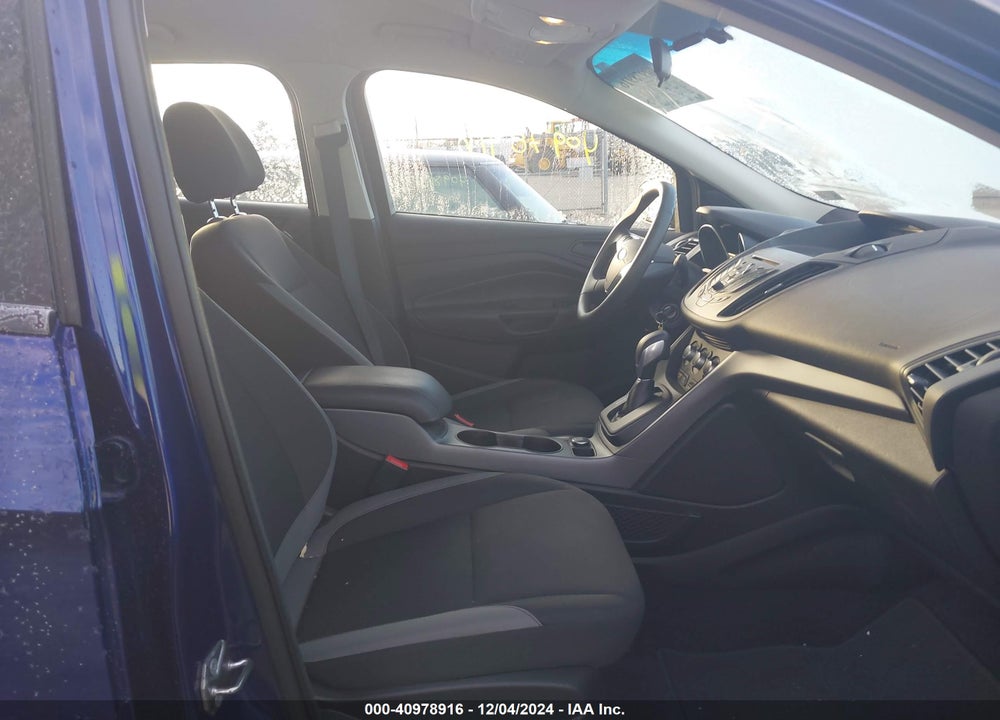 2015 FORD ESCAPE S VIN: 1FMCU0F73FUC65305
