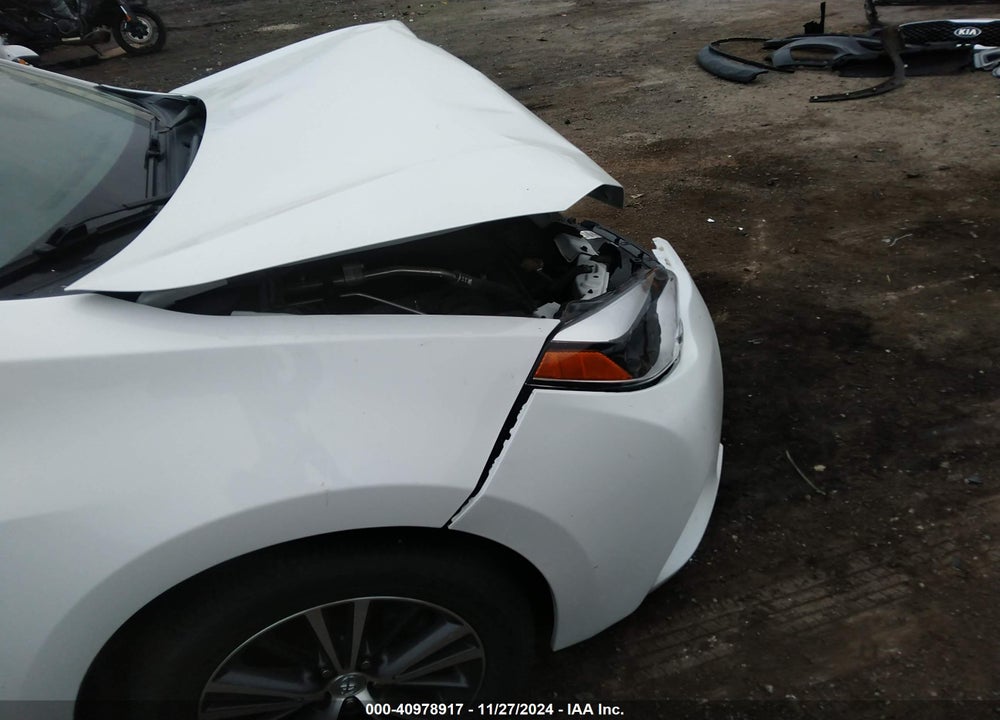 2016 TOYOTA COROLLA LE PLUS VIN: 5YFBURHE3GP556062