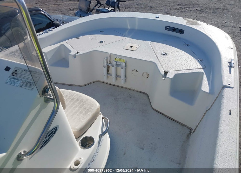 2014 CAROLINA SKIFF BOAT VIN: EKH3K211J314
