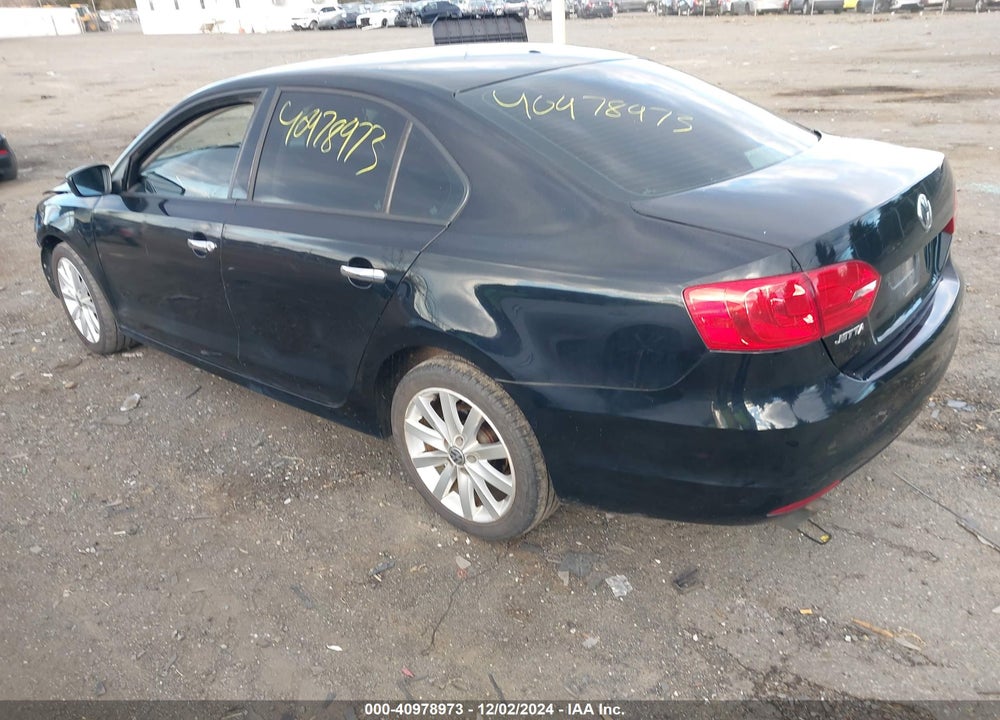 2013 VOLKSWAGEN JETTA 2.0L S VIN: 3VW2K7AJ6DM228006