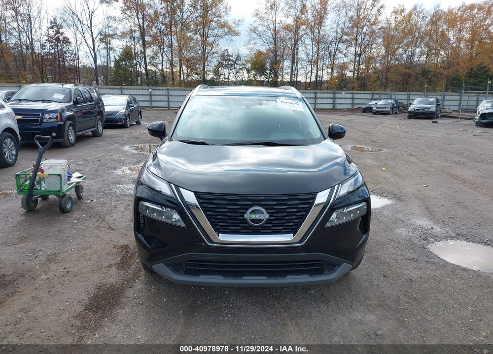 2022 NISSAN ROGUE SV FWD VIN: 5N1BT3BA3NC714388