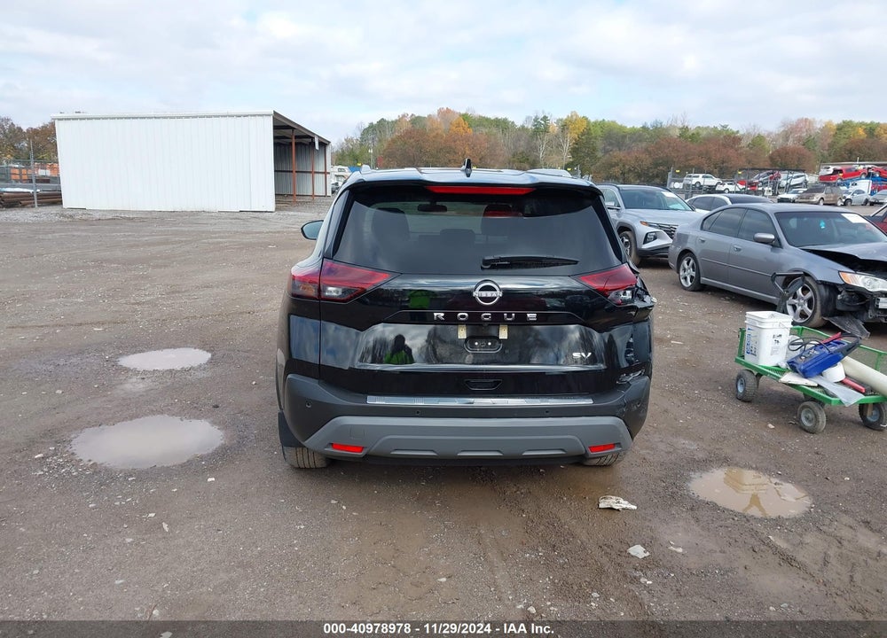 2022 NISSAN ROGUE SV FWD VIN: 5N1BT3BA3NC714388