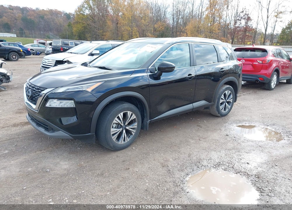 2022 NISSAN ROGUE SV FWD VIN: 5N1BT3BA3NC714388