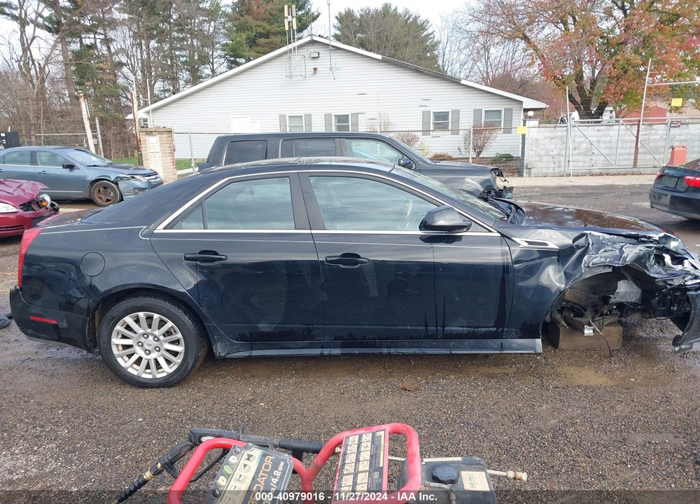 2011 CADILLAC CTS LUXURY VIN: 1G6DG5EY3B0113326