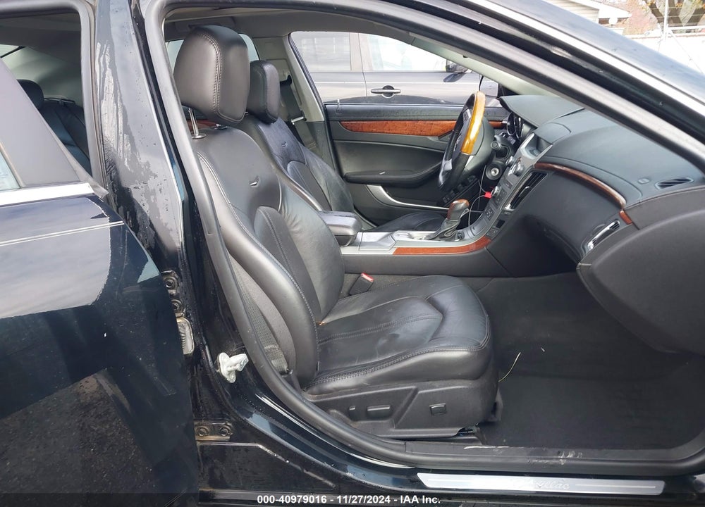 2011 CADILLAC CTS LUXURY VIN: 1G6DG5EY3B0113326