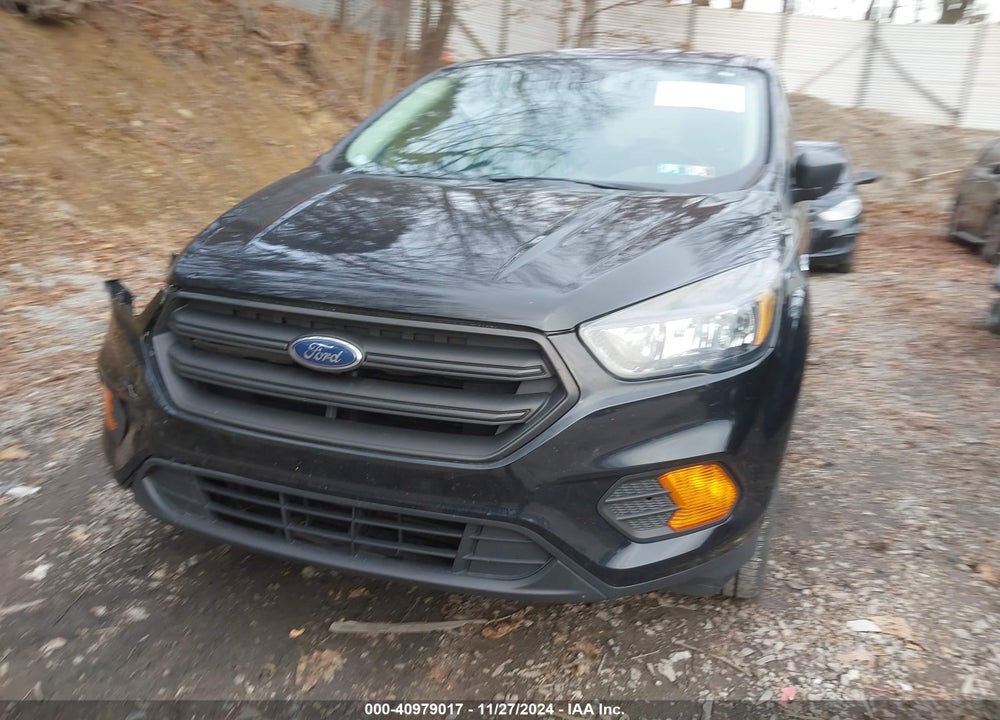 2018 FORD ESCAPE S VIN: 1FMCU0F7XJUA70021