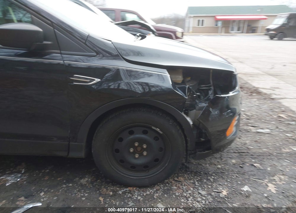 2018 FORD ESCAPE S VIN: 1FMCU0F7XJUA70021
