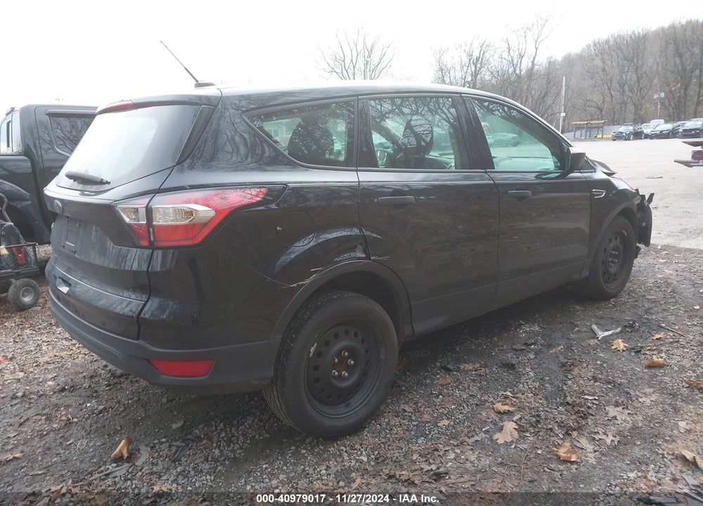 2018 FORD ESCAPE S VIN: 1FMCU0F7XJUA70021