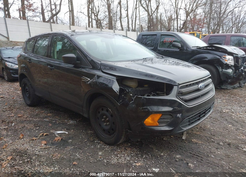 2018 FORD ESCAPE S VIN: 1FMCU0F7XJUA70021