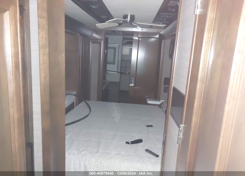 2021 TIFFIN MOTORHOMES INC ALLEGRO BUS VIN: 5VBBAK7A5MA121534