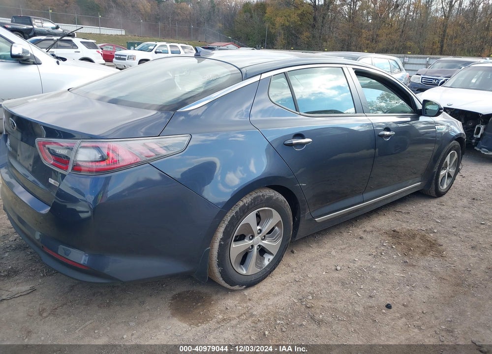 2014 KIA OPTIMA HYBRID LX VIN: KNAGM4AD3E5070904