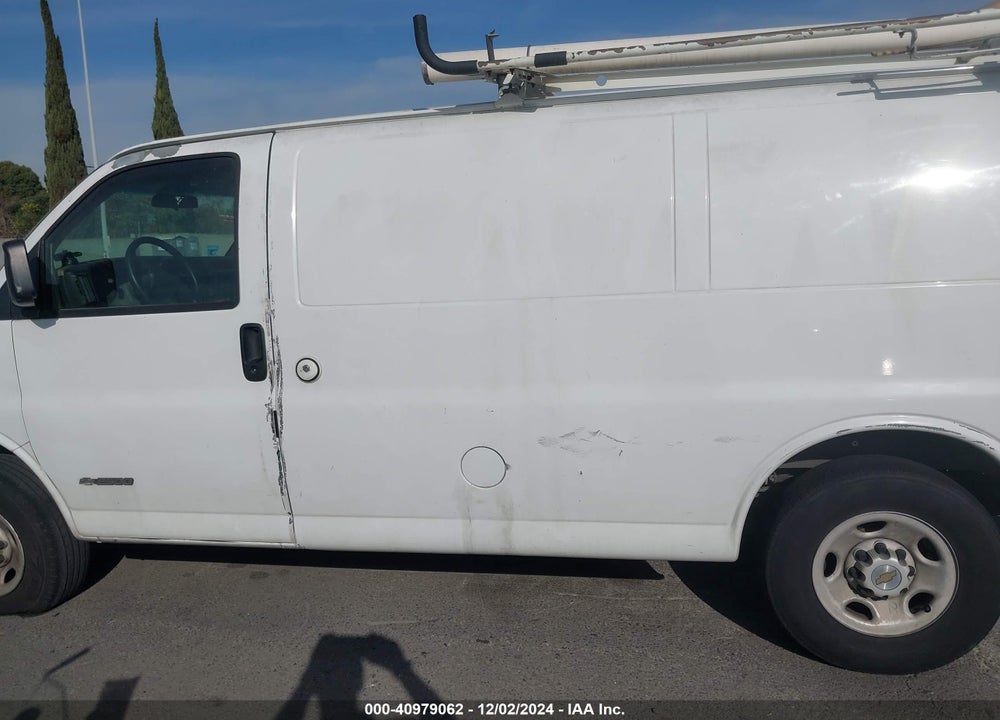 2005 CHEVROLET EXPRESS VIN: 1GCGG25V751157620