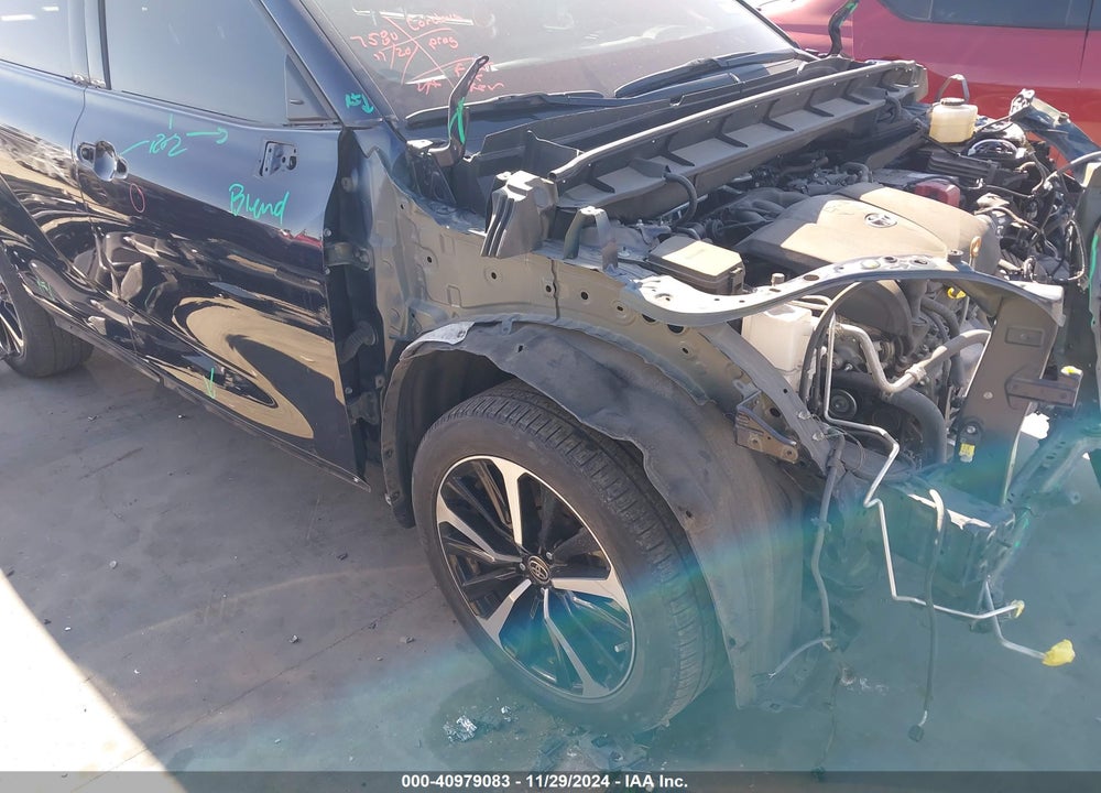 2022 TOYOTA HIGHLANDER VIN: 5TDLZRAH1NS134340