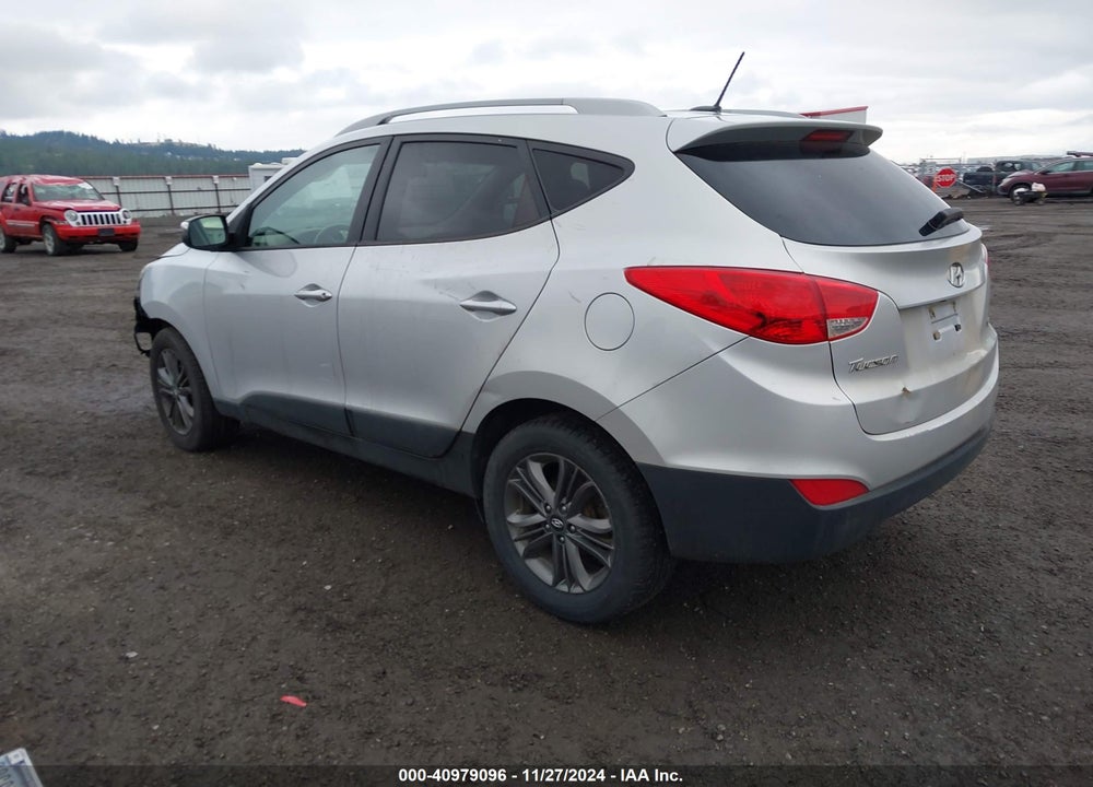 2014 HYUNDAI TUCSON SE VIN: KM8JUCAG3EU879446