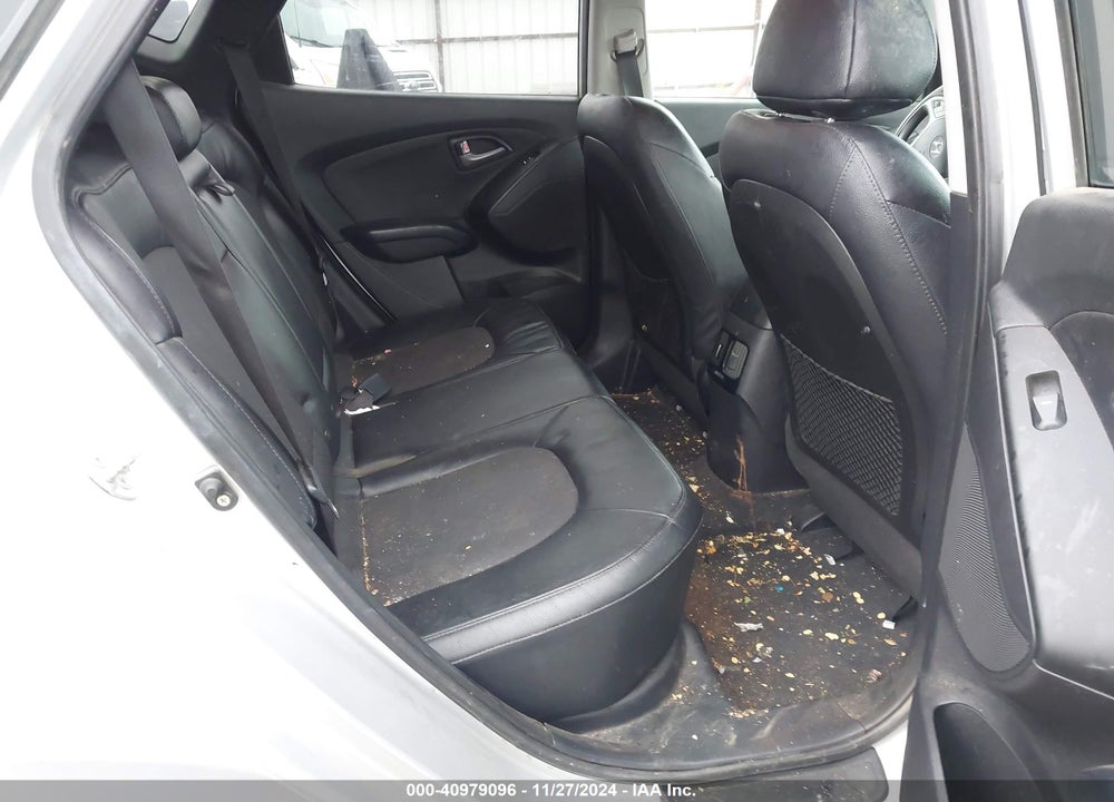 2014 HYUNDAI TUCSON SE VIN: KM8JUCAG3EU879446
