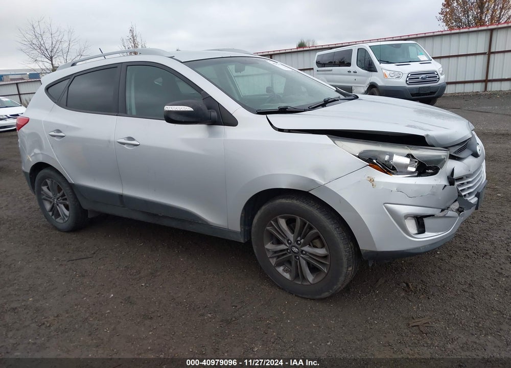 2014 HYUNDAI TUCSON SE VIN: KM8JUCAG3EU879446