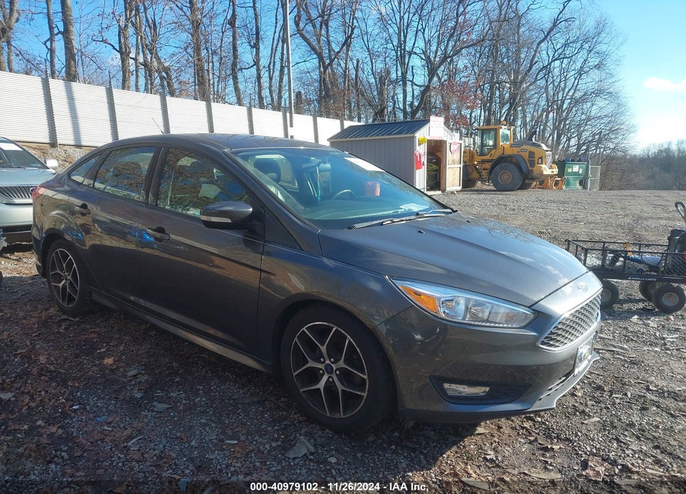 2015 FORD FOCUS SE VIN: 1FADP3F20FL217004