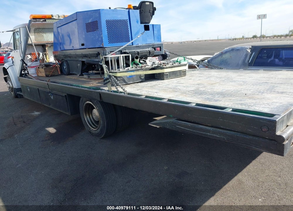1999 INTERNATIONAL 4000 4700 VIN: 1HTSCABM4XH669733
