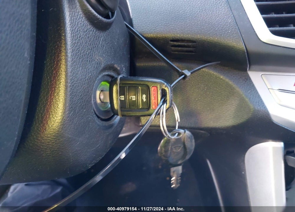 2013 HONDA ACCORD LX VIN: 1HGCR2F35DA085032