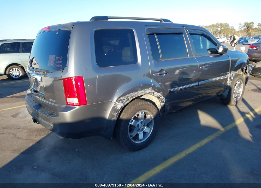 2011 HONDA PILOT TOURING VIN: 5FNYF3H94BB001873