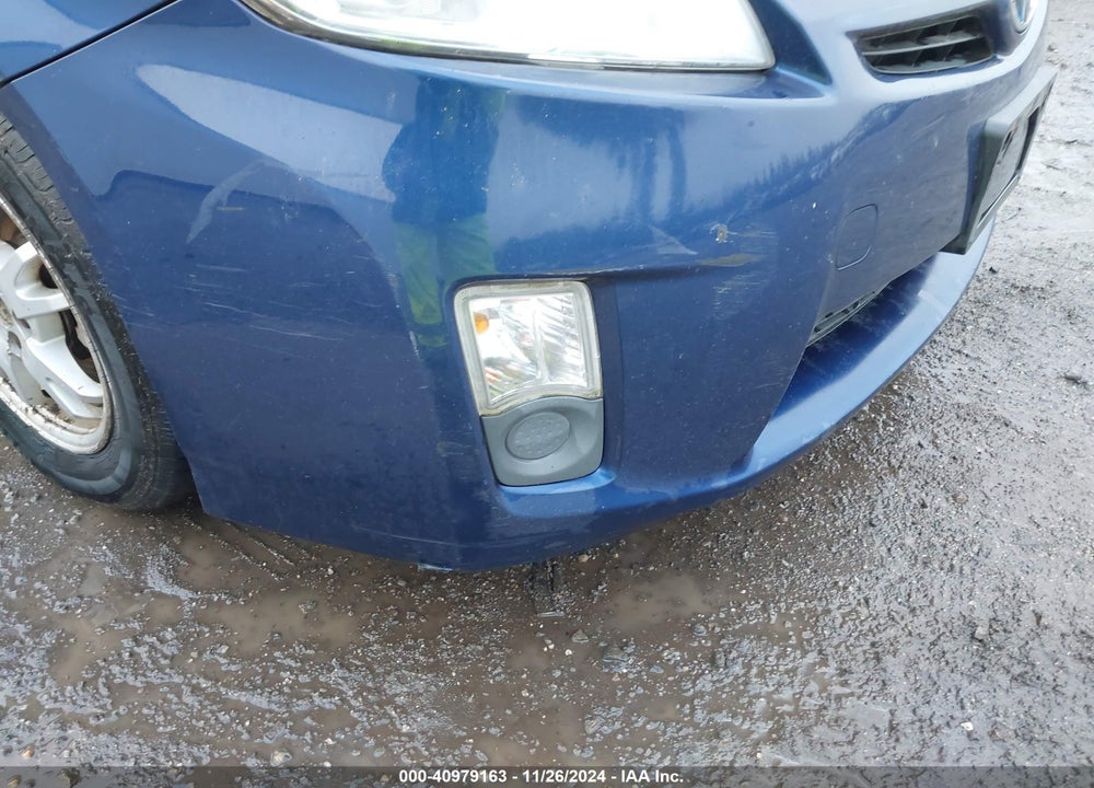 2011 TOYOTA PRIUS THREE VIN: JTDKN3DU2B0253543