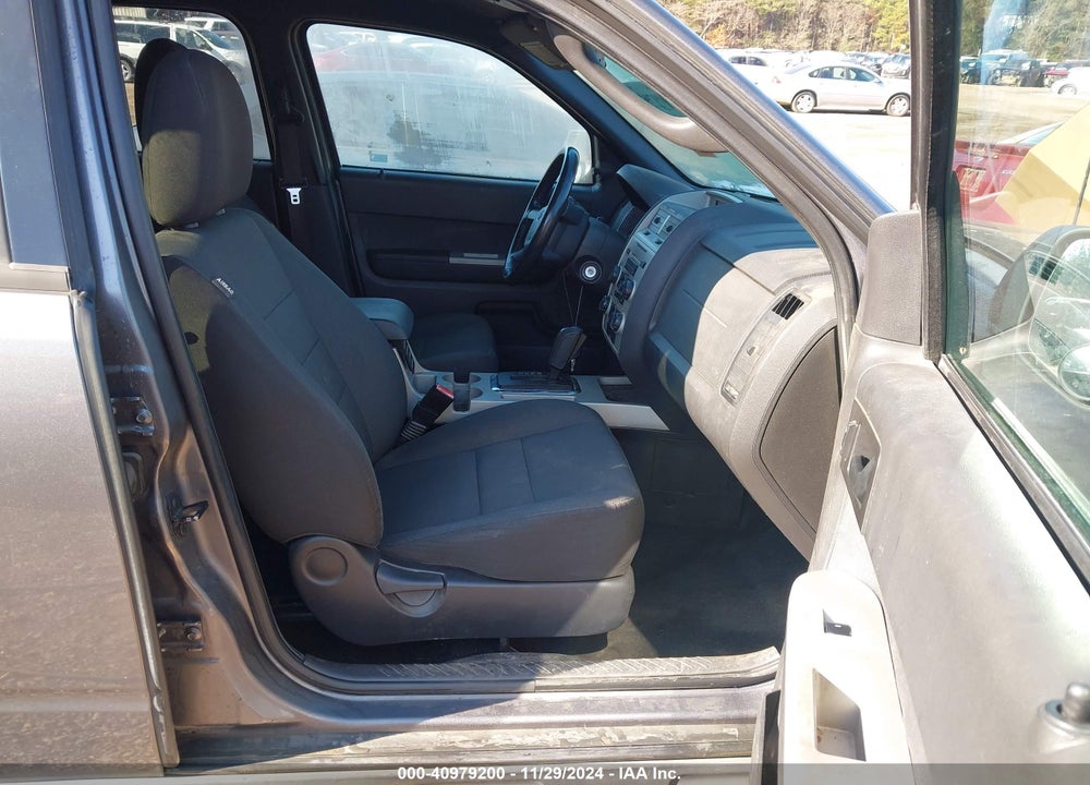 2010 FORD ESCAPE XLT VIN: 1FMCU9D73AKC79331