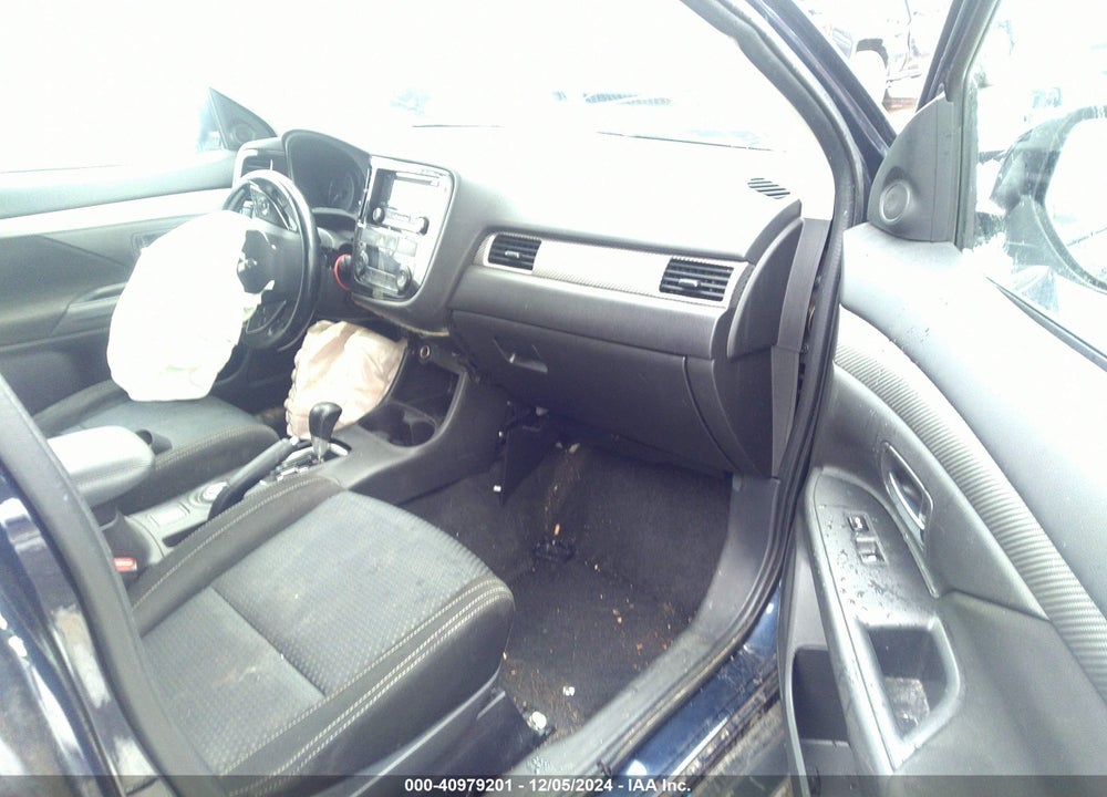 2016 MITSUBISHI OUTLANDER SE VIN: JA4AZ3A30GZ018051