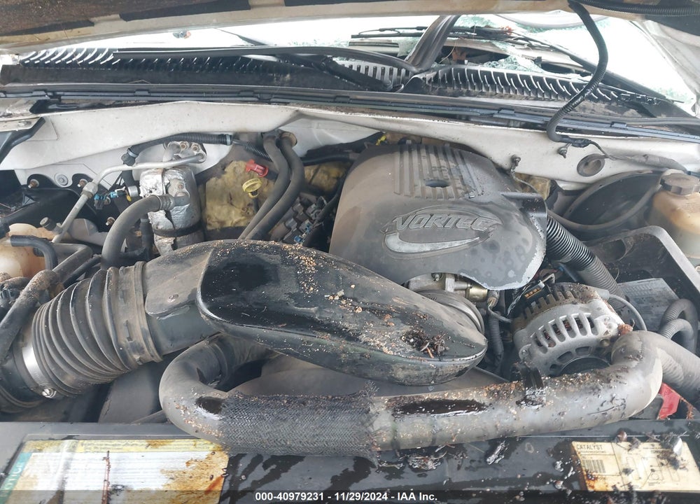 2001 CHEVROLET SILVERADO 1500 LS VIN: 1GCEC14V11Z100159