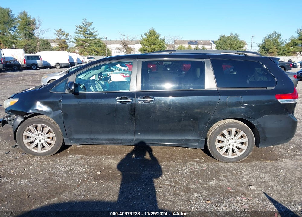 2013 TOYOTA SIENNA XLE LIMITED VIN: 5TDDK3DC3DS051884
