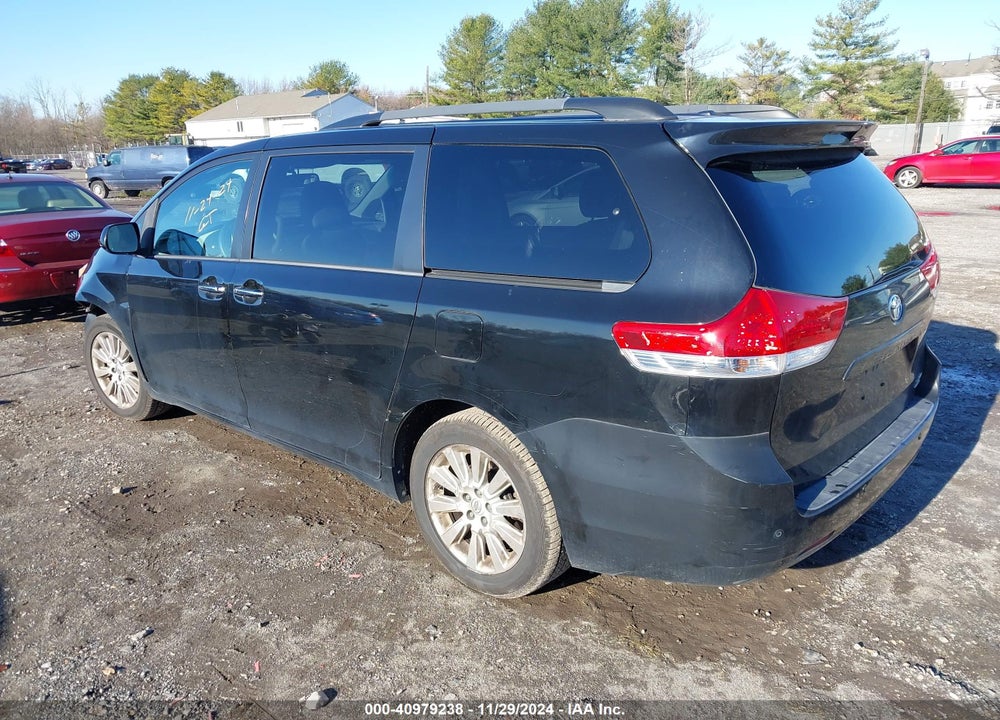 2013 TOYOTA SIENNA XLE LIMITED VIN: 5TDDK3DC3DS051884