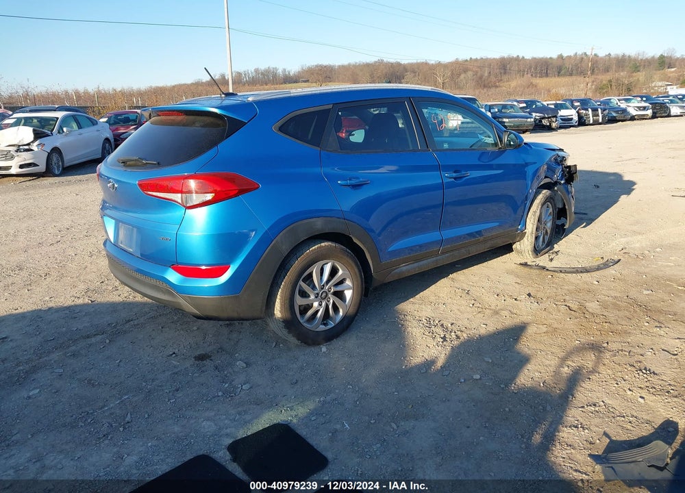 2016 HYUNDAI TUCSON SE VIN: KM8J3CA47GU119211