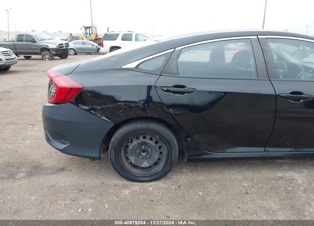 2018 HONDA CIVIC LX VIN: 19XFC2F52JE032747
