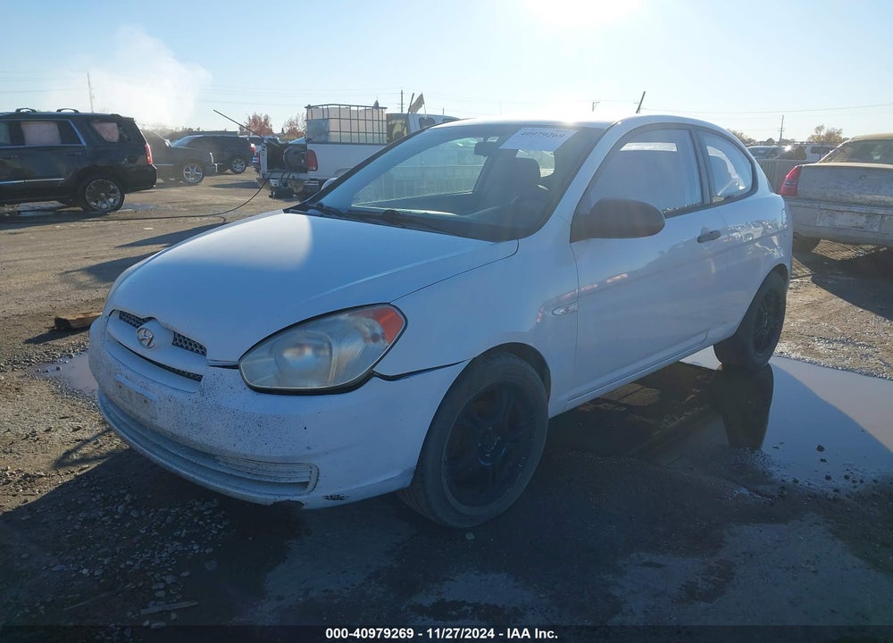 2008 HYUNDAI ACCENT GS VIN: KMHCM36C48U104947