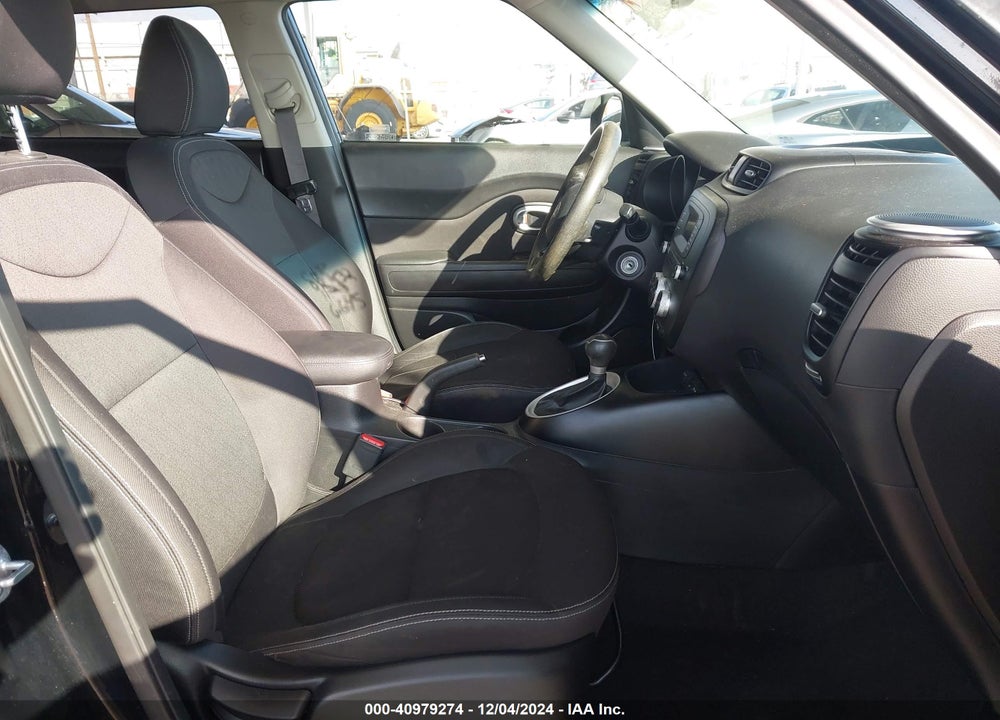 2015 KIA SOUL VIN: KNDJN2A24F7216645