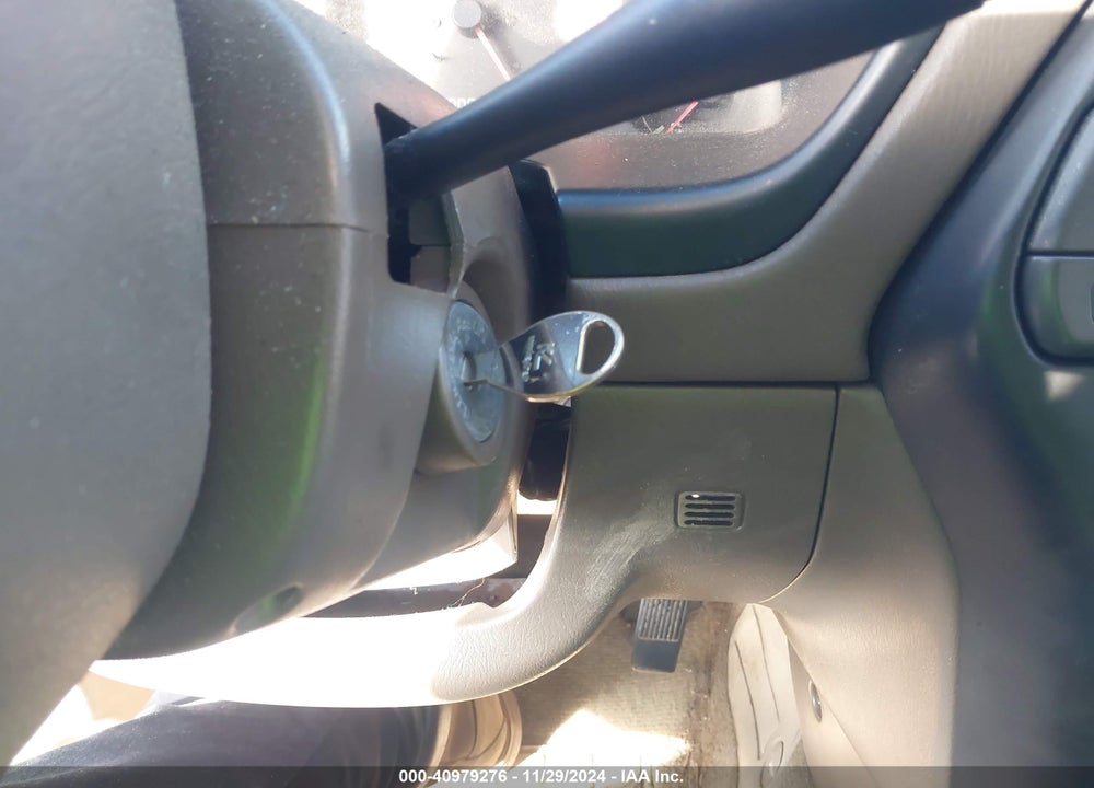 1997 NISSAN PATHFINDER LE/XE VIN: JN8AR05S0VW191142