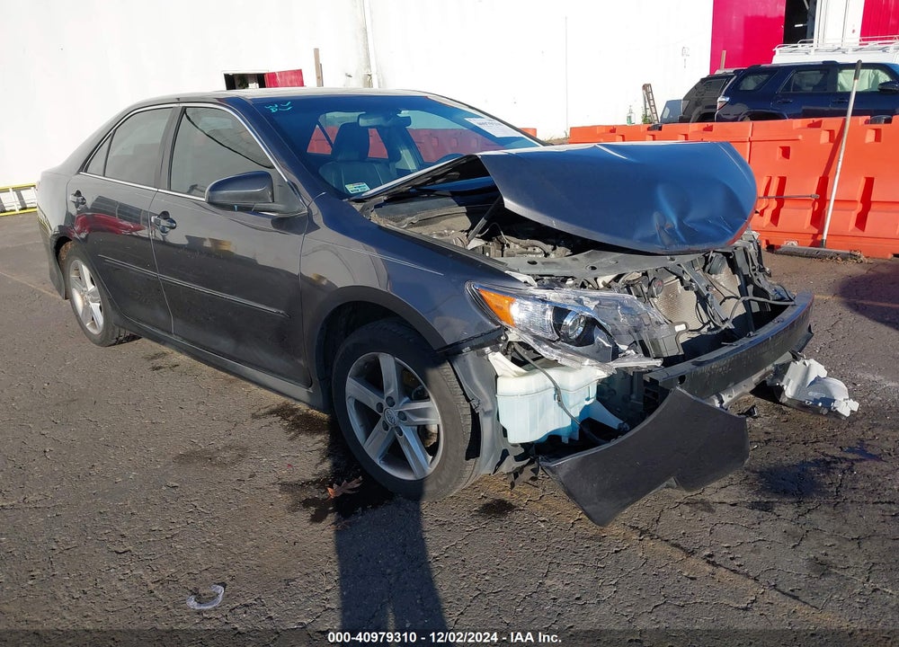 2012 TOYOTA CAMRY SE VIN: 4T1BF1FK8CU126086