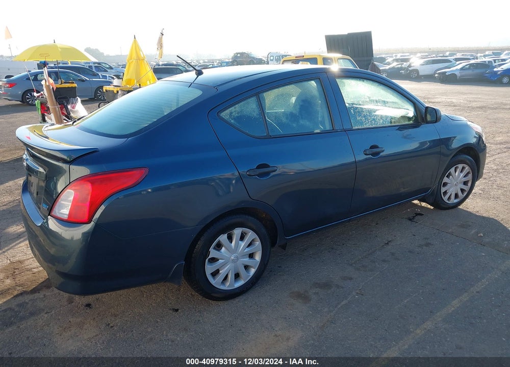 2015 NISSAN VERSA 1.6 S+ VIN: 3N1CN7AP8FL848922
