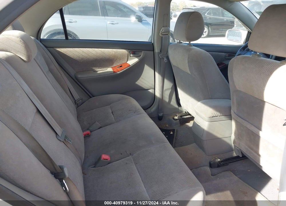 2005 TOYOTA COROLLA LE VIN: JTDBR32E252048930