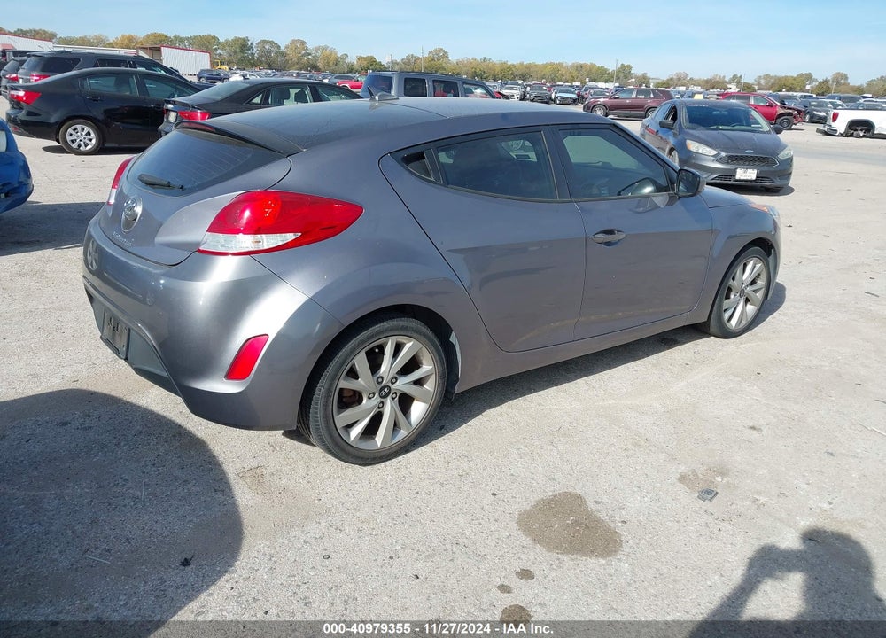 2016 HYUNDAI VELOSTER VIN: KMHTC6AD6GU261348