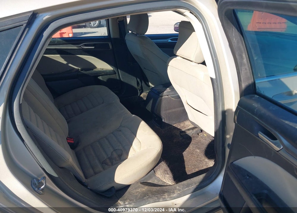 2017 FORD FUSION S VIN: 3FA6P0G74HR108387
