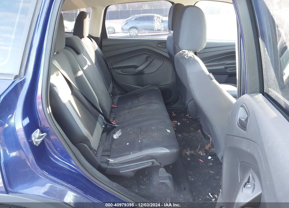 2015 FORD ESCAPE S VIN: 1FMCU0F79FUC01673