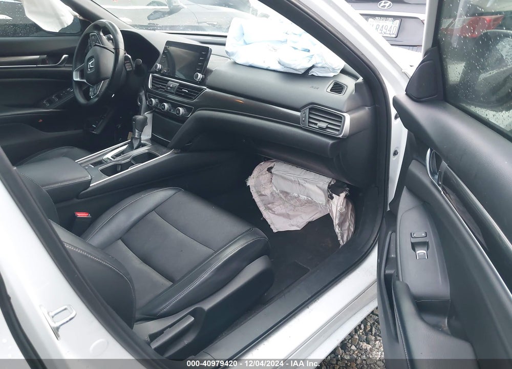 2018 HONDA ACCORD SPORT VIN: 1HGCV1F32JA028482