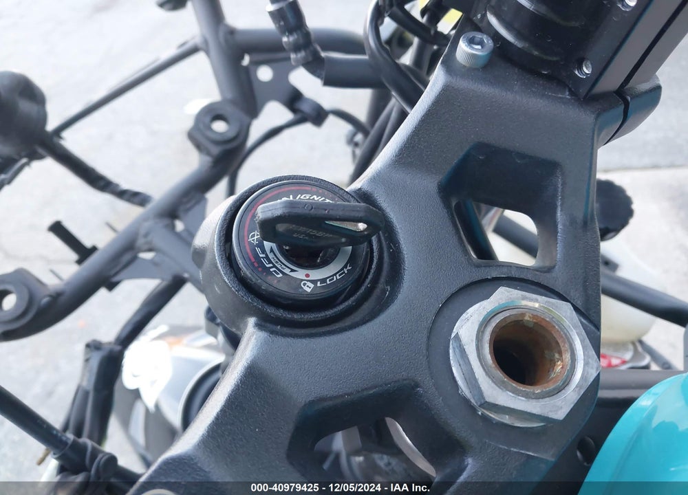 2022 KAWASAKI EX400 VIN: JKAEXKG12NDAH8381