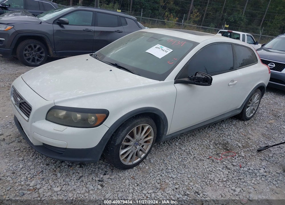 2010 VOLVO C30 VIN: YV1672MK0A2176365