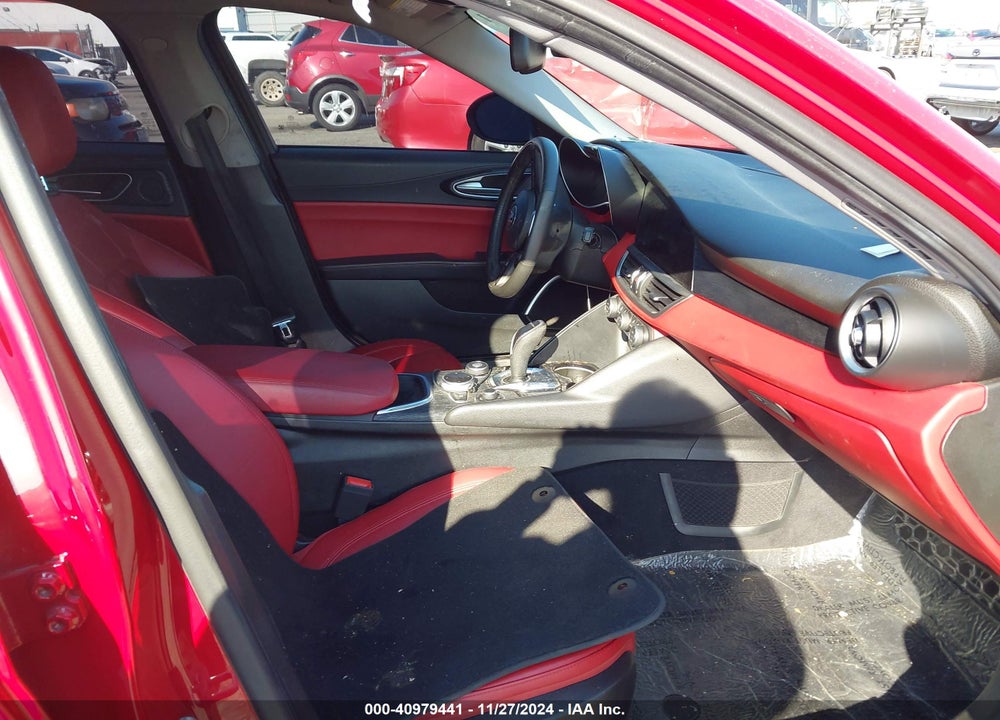 2021 ALFA ROMEO GIULIA RWD VIN: ZARFAMAN3M7647357