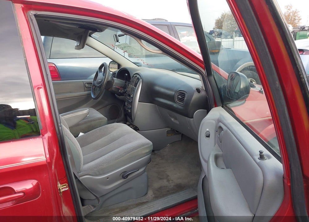 2005 CHRYSLER TOWN & COUNTRY TOURING VIN: 2C4GP54L05R530087